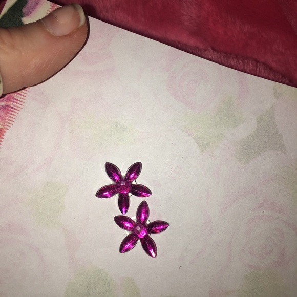 Pink flower crystal earrings - Picture 7 of 8